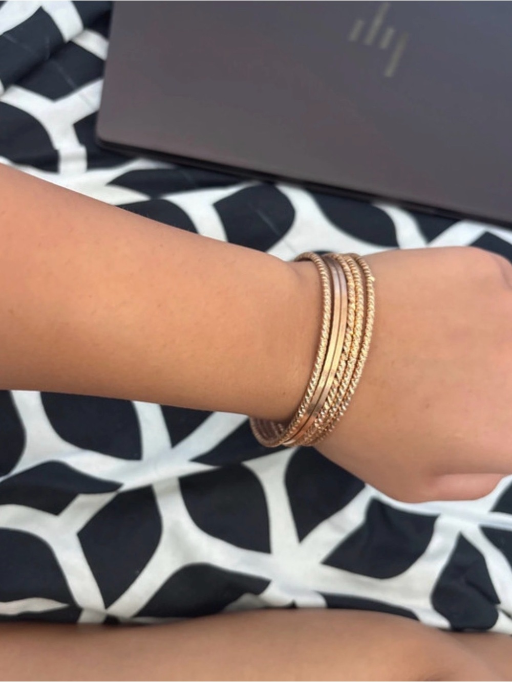 Source Unknown Rose Gold Multi-Stacked Bangle Bracelet
